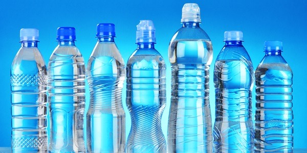 Czysta woda bez BPA - co warto wiedzieć o bisfenolu A?