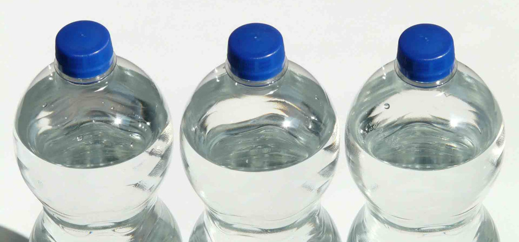 Czy woda butelkowana jest zdrowa?